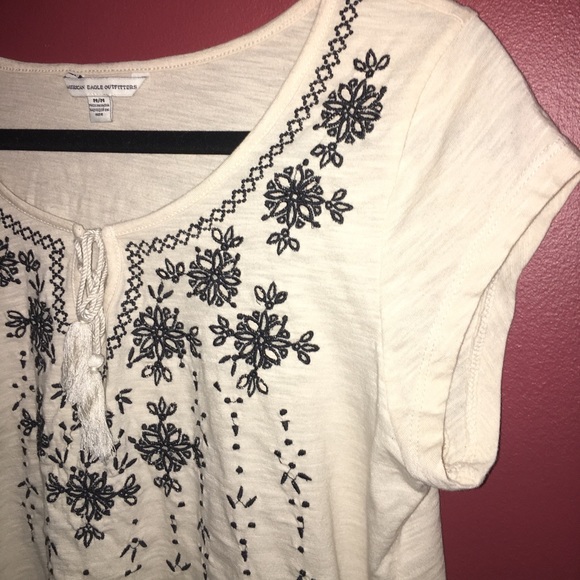 Short-sleeved cute top! - Picture 3 of 5